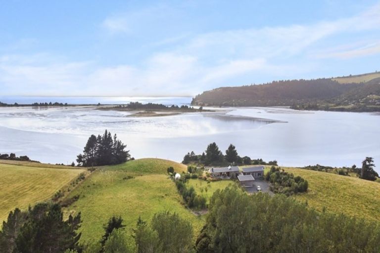 Photo of property in 4 Manse Road, Evansdale, Waitati, 9085