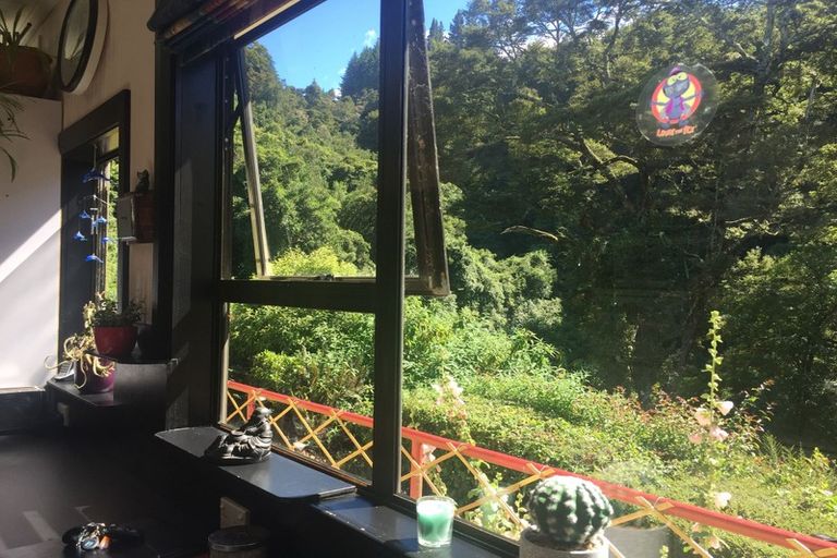 Photo of property in 16 Morepork Lane, Waipori Falls, Outram, 9073