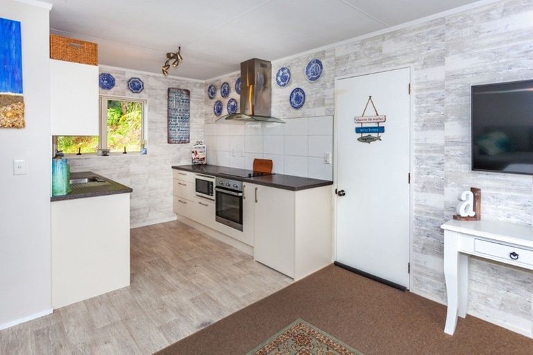 Photo of property in 105b Hilton Drive, Whangamata, 3620