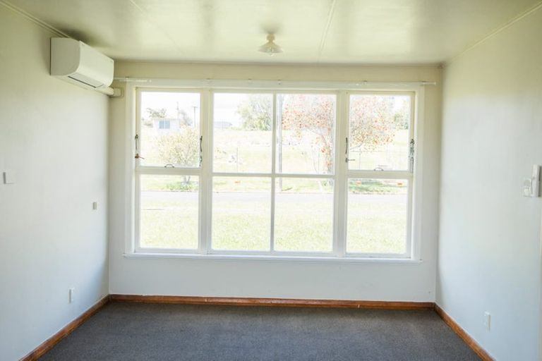 Photo of property in 29 Hillary Crescent, Belmont, Auckland, 0622