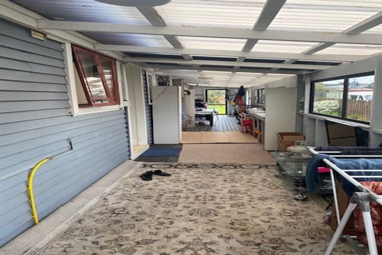 Photo of property in 9 Mahia Road, Manurewa, Auckland, 2102