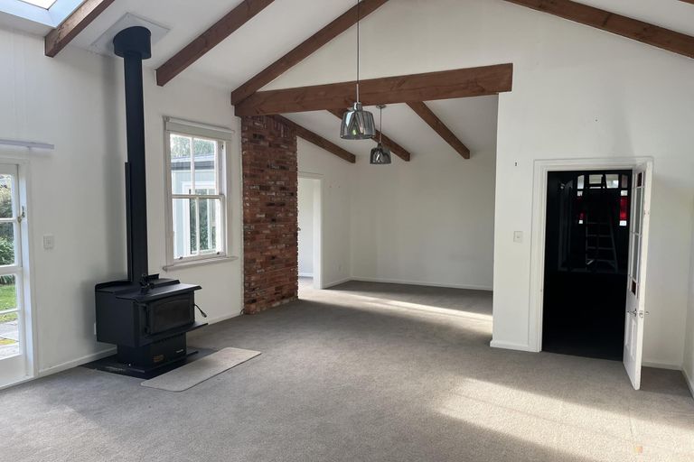 Photo of property in 35 Edinburgh Street, Waimate, 7924
