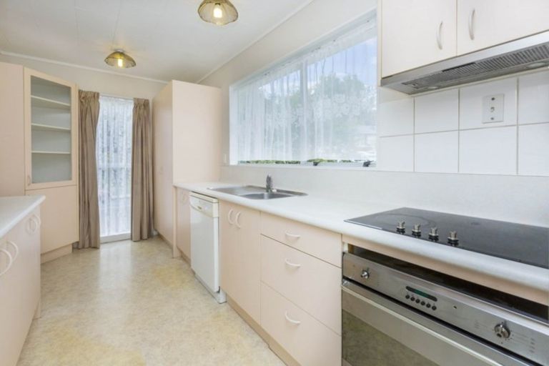 Photo of property in 68 Field Street, Silverstream, Upper Hutt, 5019