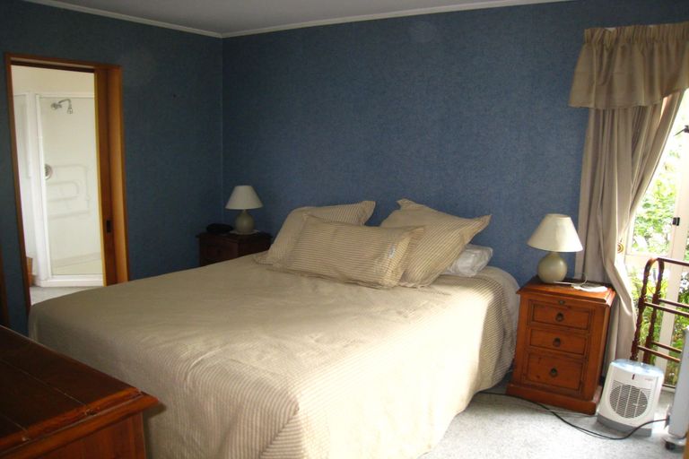 Photo of property in 16 Buchanan Street, Parkside, Timaru, 7910