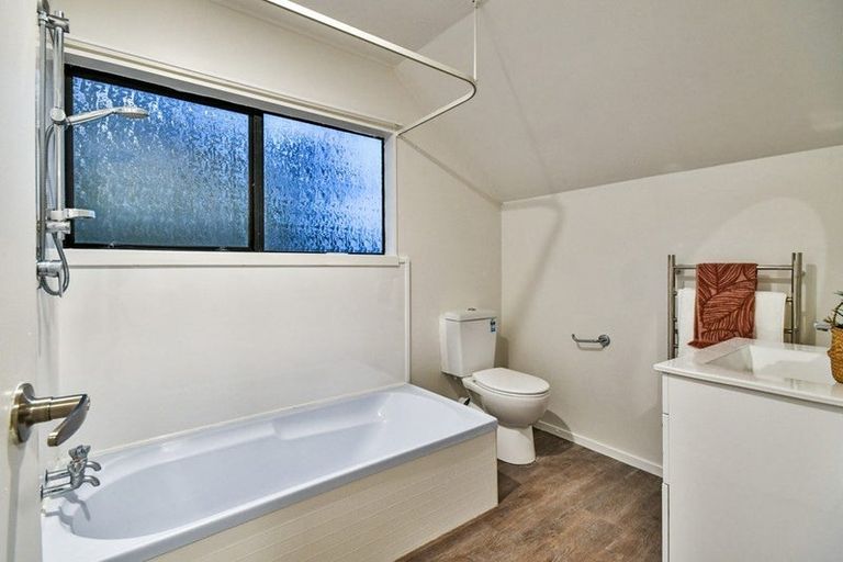 Photo of property in 12a Kakapo Place, Papatoetoe, Auckland, 2025