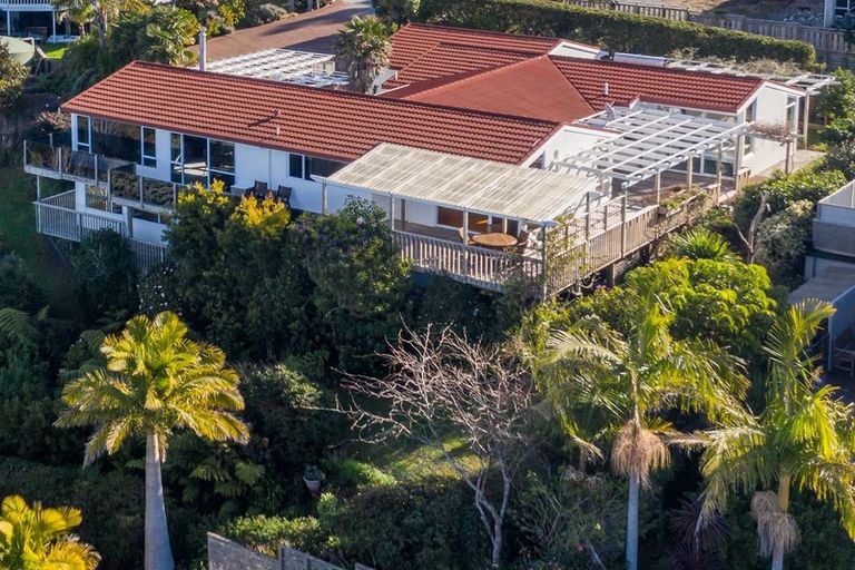 Photo of property in 61 Doves Bay Road, Kerikeri, 0294