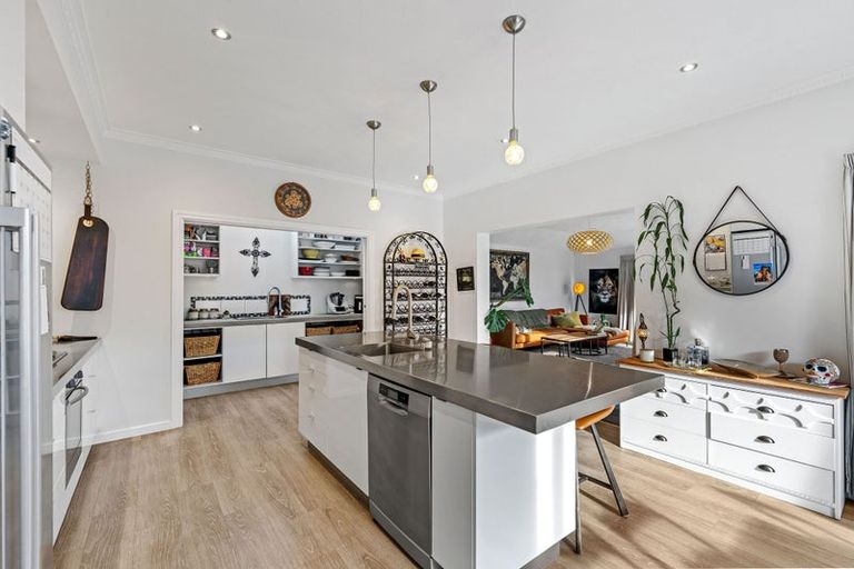 Photo of property in 48 Roosevelt Avenue, St Albans, Christchurch, 8014