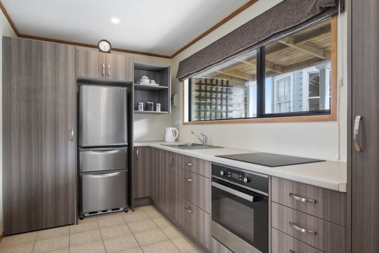 Photo of property in 13 Norfolk Rise, Waiuku, 2123