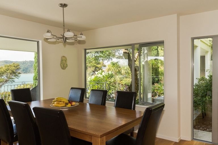 Photo of property in 106g Greenslade Road, Raglan, 3295