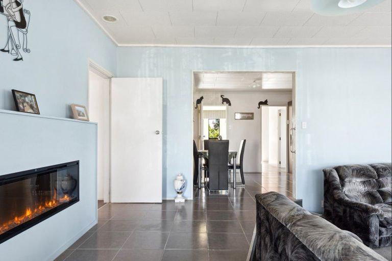 Photo of property in 15 Haldane Street, Elgin, Gisborne, 4010