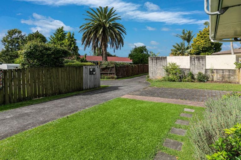 Photo of property in 1/42 Frank Evans Place, Henderson, Auckland, 0610