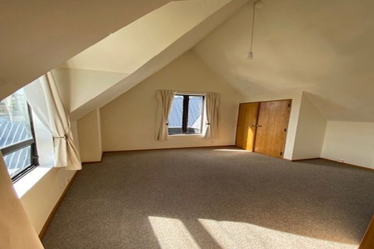 Photo of property in 5a Austin Street, Mount Victoria, Wellington, 6011