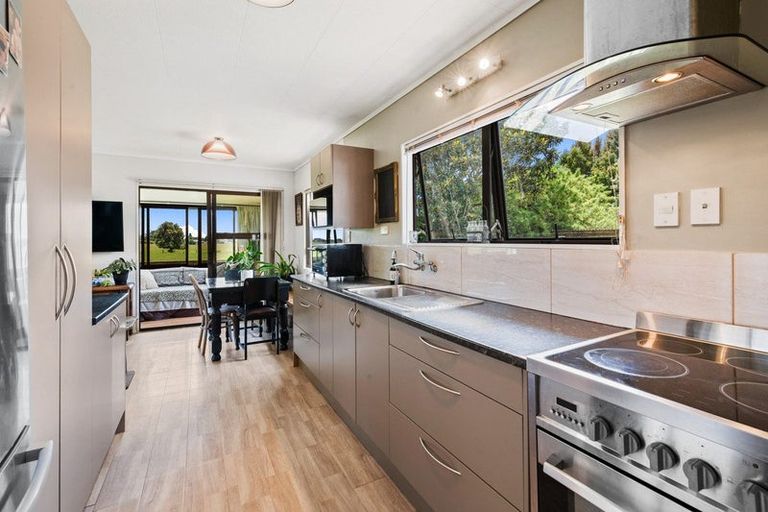 Photo of property in 30 Seagrove Road, Waiau Pa, Pukekohe, 2679