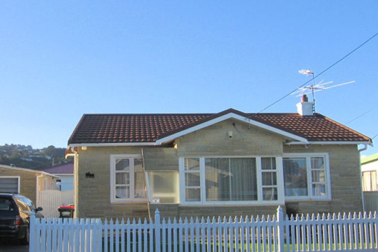 Photo of property in 1 Montague Street, Alicetown, Lower Hutt, 5010