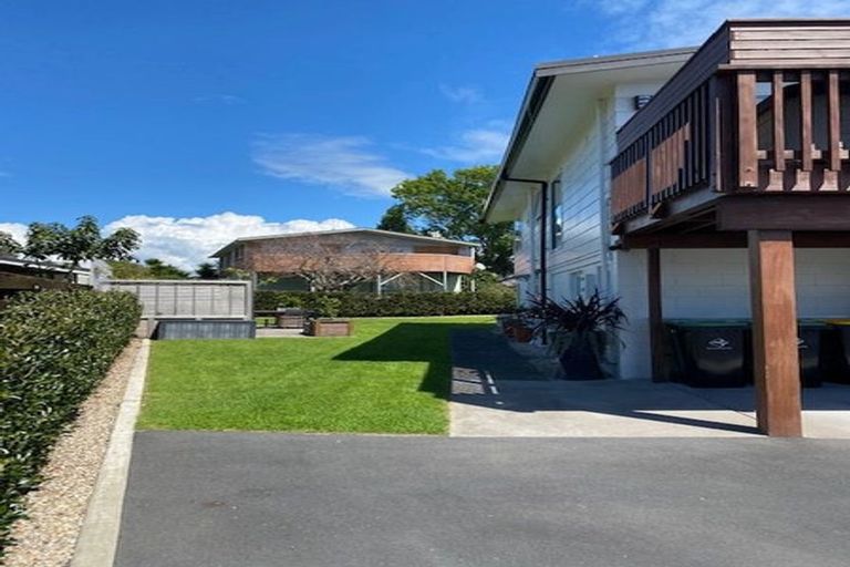 Photo of property in 22 Linklater Avenue, Bellevue, Tauranga, 3110