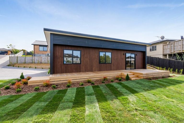 Photo of property in 40d Dillon Drive, Bell Block, New Plymouth, 4312