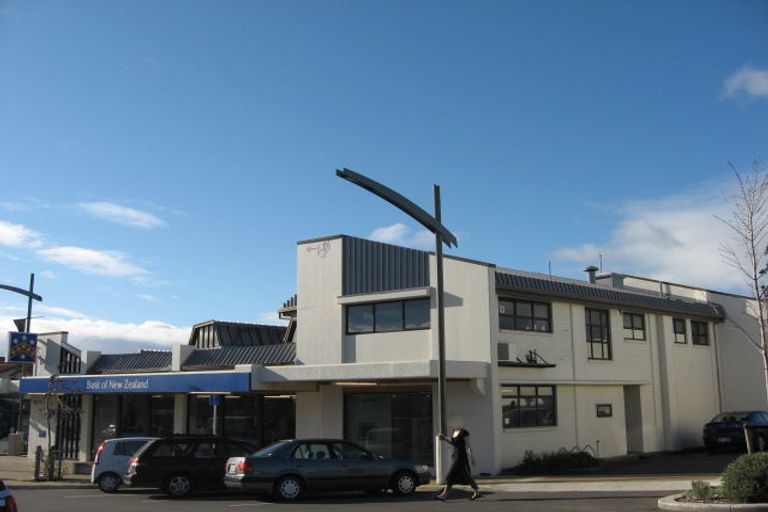 Photo of property in 1/1 Joll Road, Havelock North, 4130