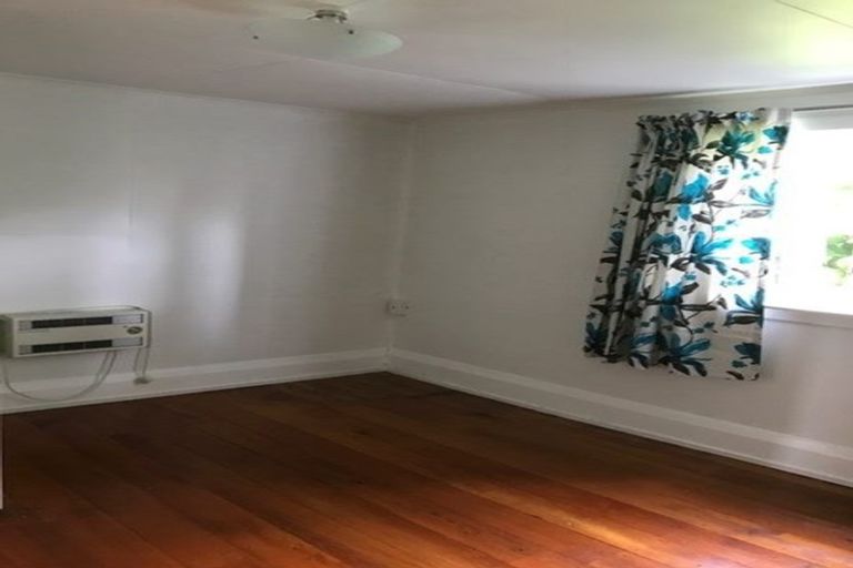 Photo of property in 54 Elizabeth Street, Mount Victoria, Wellington, 6011