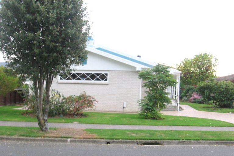 Photo of property in 11 Hamerton Street, Naenae, Lower Hutt, 5011