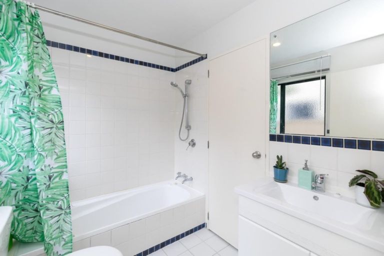 Photo of property in 23 Munro Place, Flagstaff, Hamilton, 3210