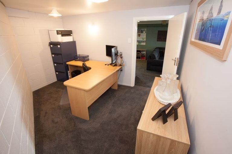 Photo of property in 121 Kimihia Road, Huntly, 3700