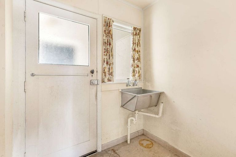 Photo of property in 12-14 Opie Place, Highbury, Palmerston North, 4412