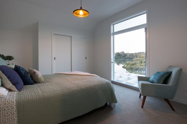 Photo of property in 10 Tauwaka Crescent, Riverhead, 0820