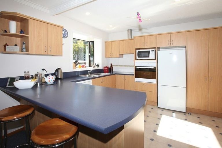 Photo of property in 594 Harewood Road, Harewood, Christchurch, 8051