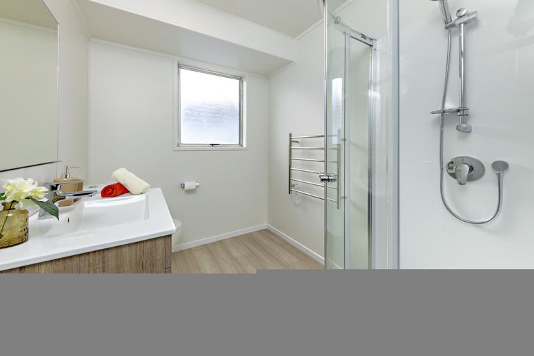 Photo of property in 21 Heathberry Close, Papatoetoe, Auckland, 2025