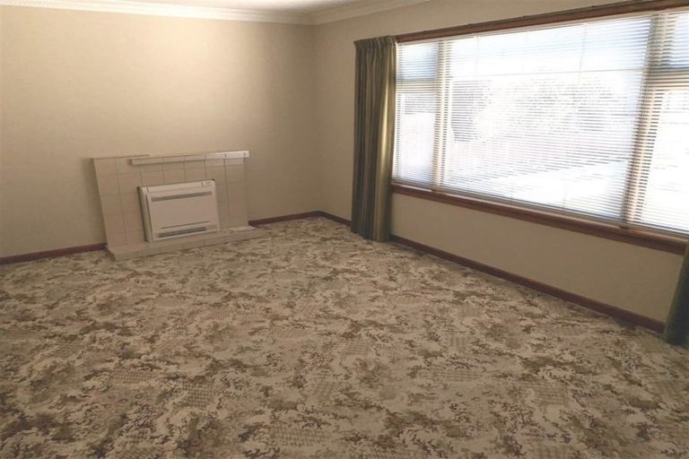 Photo of property in 61 Wattle Drive, New Brighton, Christchurch, 8083