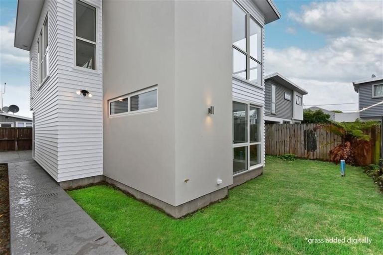Photo of property in 517 Barbadoes Street, Edgeware, Christchurch, 8013