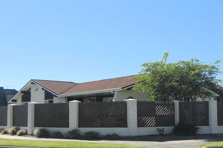 Photo of property in 48 Lakewood Drive, Burwood, Christchurch, 8083