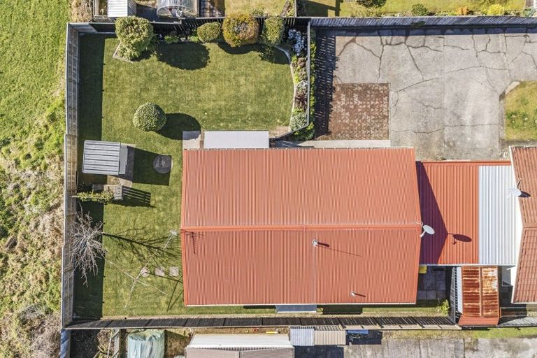 Photo of property in 10b Kauri Street, Inglewood, 4330