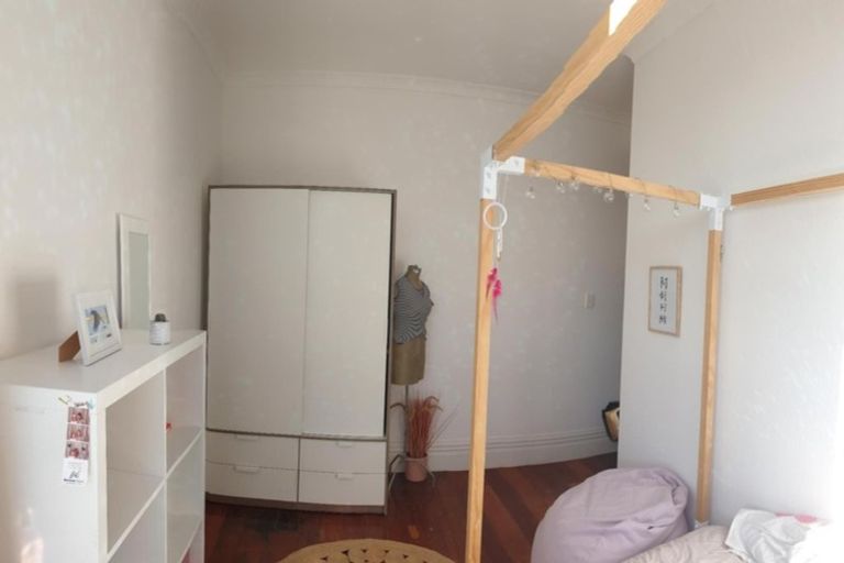 Photo of property in 14 Hiropi Street, Newtown, Wellington, 6021