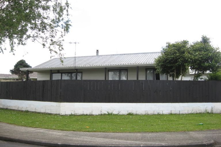 Photo of property in 27b Tairere Crescent, Rosehill, Papakura, 2113