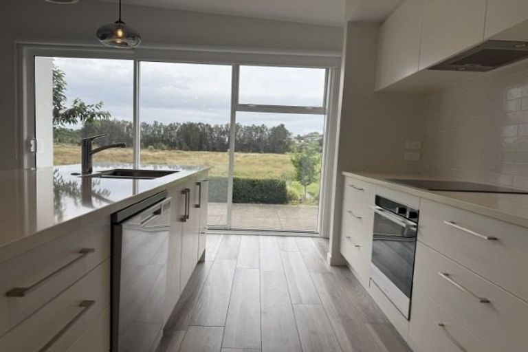 Photo of property in 50 Saint Pauls Drive, Brookfield, Tauranga, 3110