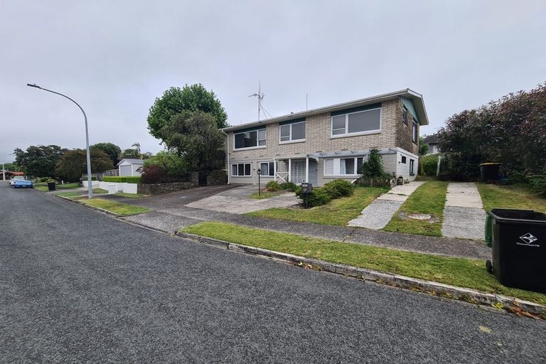 Photo of property in 11 Sunny Bay Road, Matua, Tauranga, 3110