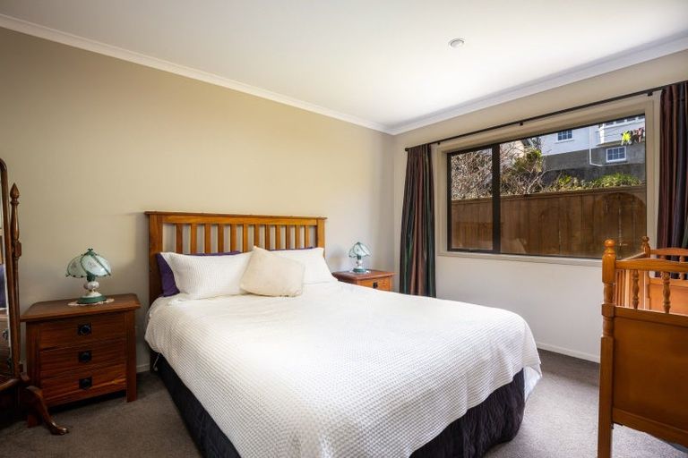 Photo of property in 58e Gilbert Street, New Plymouth, 4310