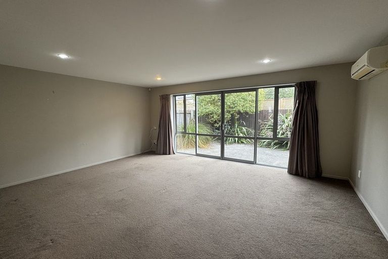 Photo of property in 81c Burke Street, Addington, Christchurch, 8024