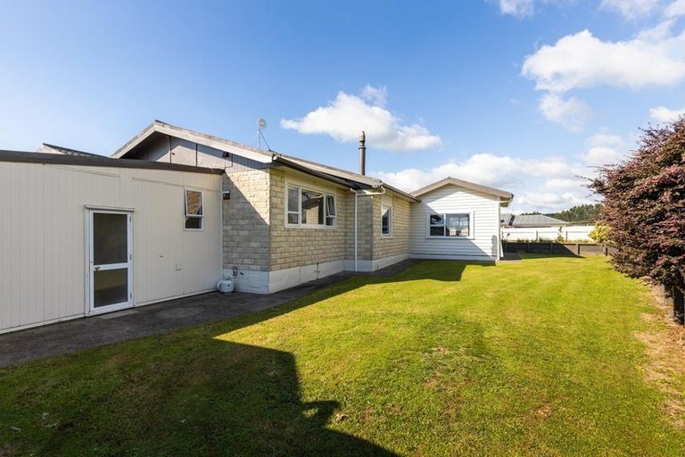 Photo of property in 37 Allan Road, Burgess Park, New Plymouth, 4371