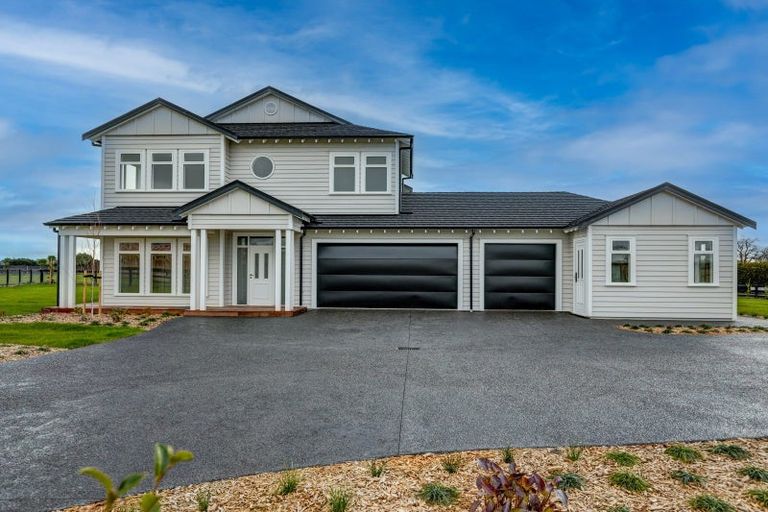 Photo of property in 4 Sunline Drive, Leamington, Cambridge, 3432