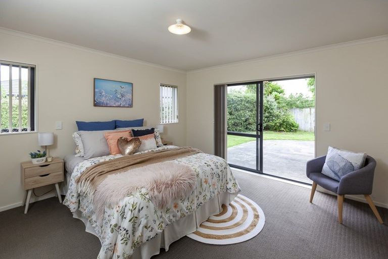 Photo of property in 4b Georgia Grove, Paraparaumu, 5032