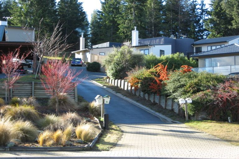 Photo of property in 13 Trevathan Lane, Wanaka, 9305
