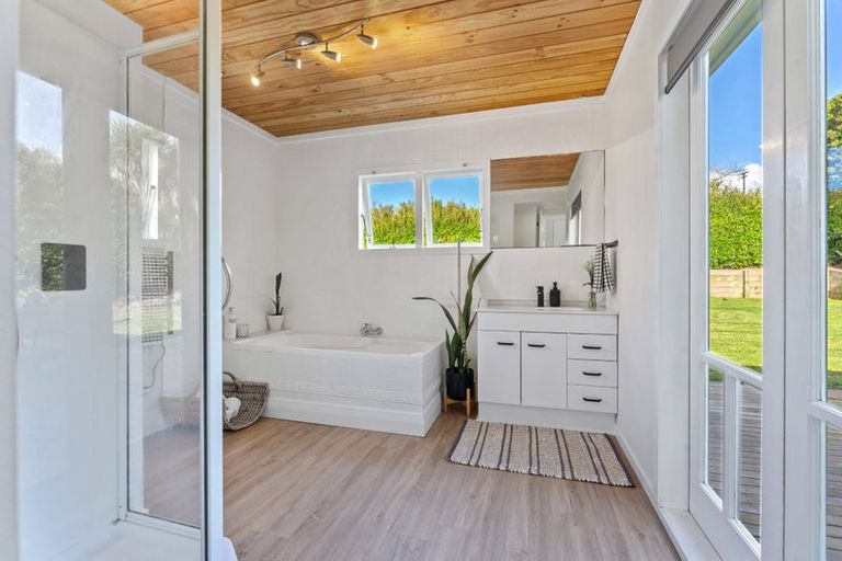 Photo of property in 17 Pakiri Road, Leigh, Warkworth, 0985