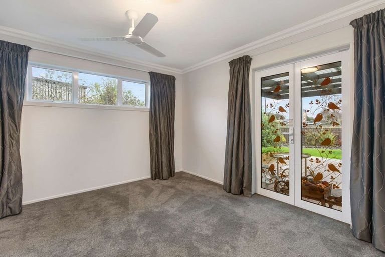 Photo of property in 62 Russell Street, Marton, 4710