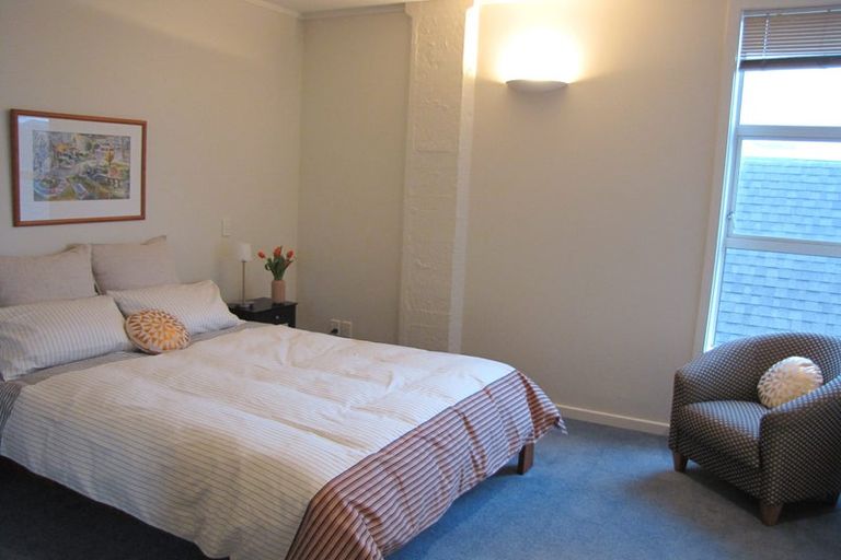 Photo of property in 8/37 Majoribanks Street, Mount Victoria, Wellington, 6011