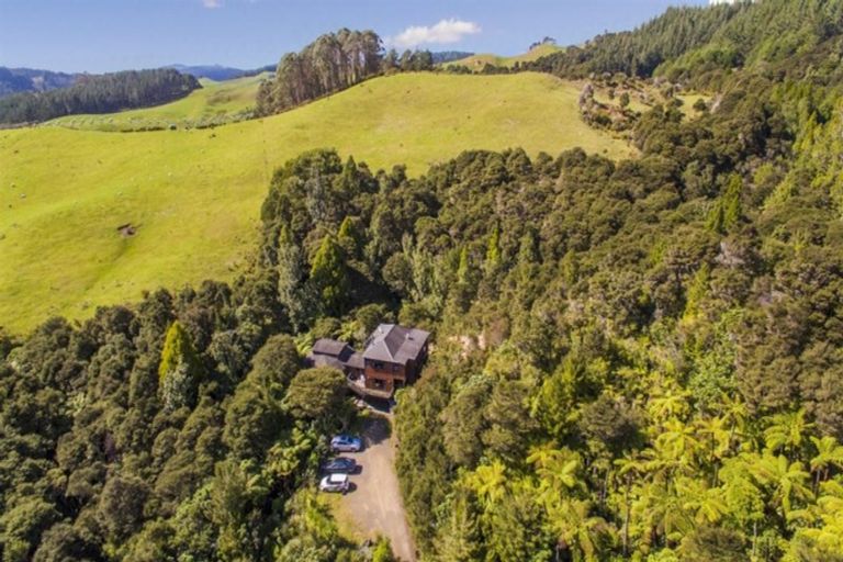 Photo of property in 363 Mill Creek Road, Kaimarama, Whitianga, 3591