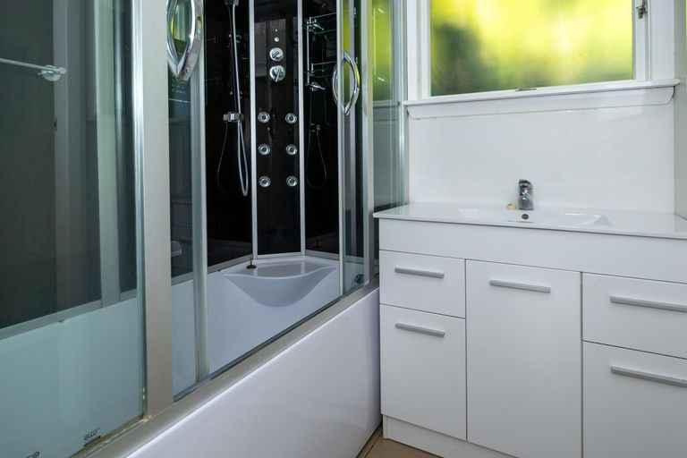 Photo of property in 12b Baker Street, West End, Timaru, 7910