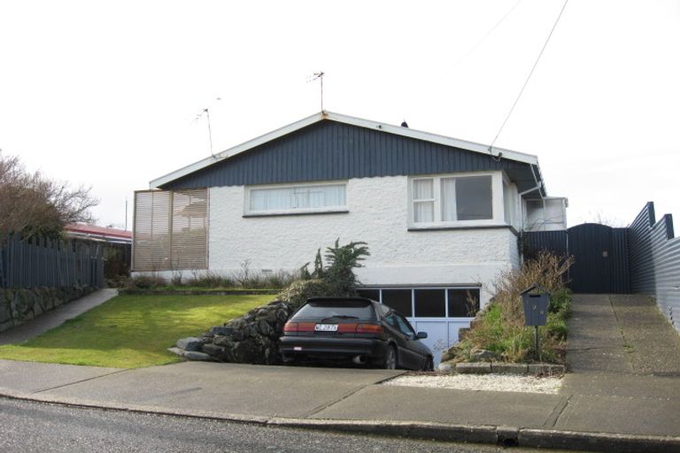 Photo of property in 128 Edinburgh Crescent, Waikiwi, Invercargill, 9810