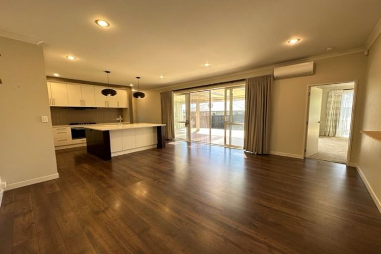 Photo of property in 59 Ridgedale Road, Silverdale, 0932